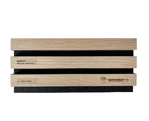 Chêne blanc -01  Blanc -01  (5’’ x 5-1/2’’)  10$